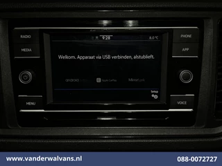 Volkswagen Crafter 2022 - 2.0 TDI 141pk L3H3 L2H2 Euro6 Airco | Camera | Apple Carplay | Massagestoel | Cruisecontrol image 3