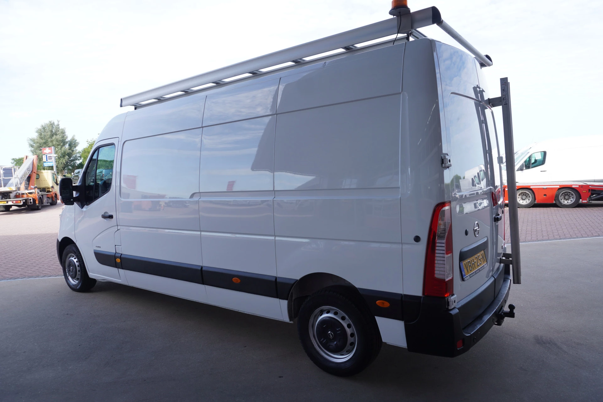Opel Movano 2019 - 2.3 CDTI 111pk L3H2 Start/Stop obrázek 7