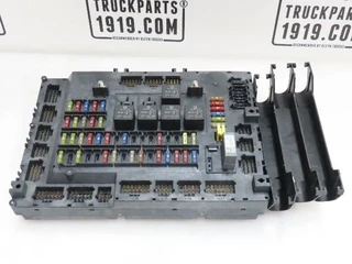 Mercedes-Benz - Electrical System ECU SAM cabine MB MP4 na sprzedaż