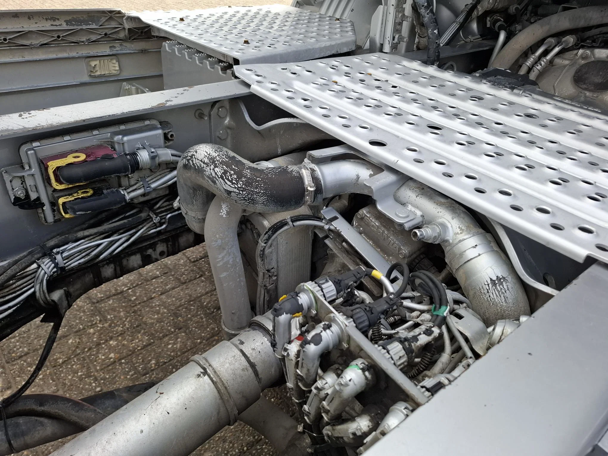Scania G - G490 / RETARDER / HYDRAULICS / TUV:15-10-2026 / ALCOA / XENON / FULL-AIR / AUTOMATIC / EURO-6 / 2014 Bild 12