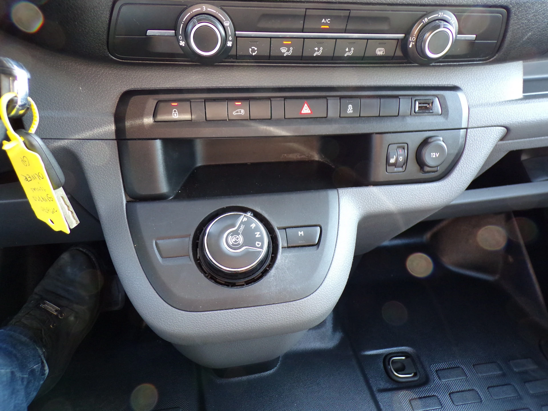 Citroën Jumpy 2018 - 2.0 BlueHDI 180pk Automaat/Airco/Camera afbeelding 8