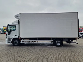 Iveco Eurocargo 2015 - 120.250 4x2 - Thermoking T-800R Frigo - Loadlift - Euro 6 - Automatic imagem 4