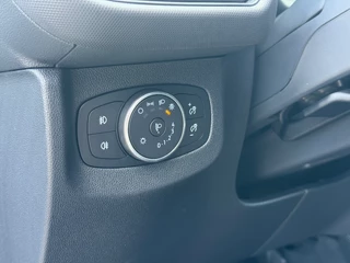 Ford Transit Courier 2025 - Trend Elektrisch 44KWH 300KM Reikwijdte Apple CP Airco Cruise control Camera zdjecie 13