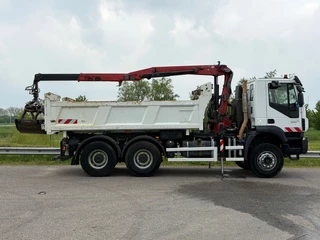 Iveco Trakker 2018 - 360 6x4 Tipper with HMF 1643Z2 Crane image 4