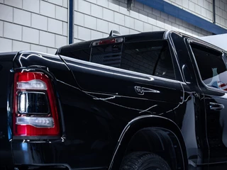 Dodge Ram 1500 2020 - Limited Night Edition | Luchtvering | Head-Up Display | Ramboxen изображение 10