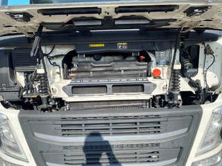 Volvo FM4-420 2015 - / COMPLETE COOL+FREEZE COMBI / CHEREAU / THROUGH-LOADING SYSTEM / 2XPLATFORM DHOLLANDIA / FREEZING LOCK / AUTOMATIC / EURO-6 / 2015 obrazek 13