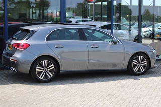 Mercedes-Benz A-Class 2022 - 200 AUT7 Luxury Line PANORAMADAK LEDER SFEER CARPLAY KEY-LESS GO imagen 9