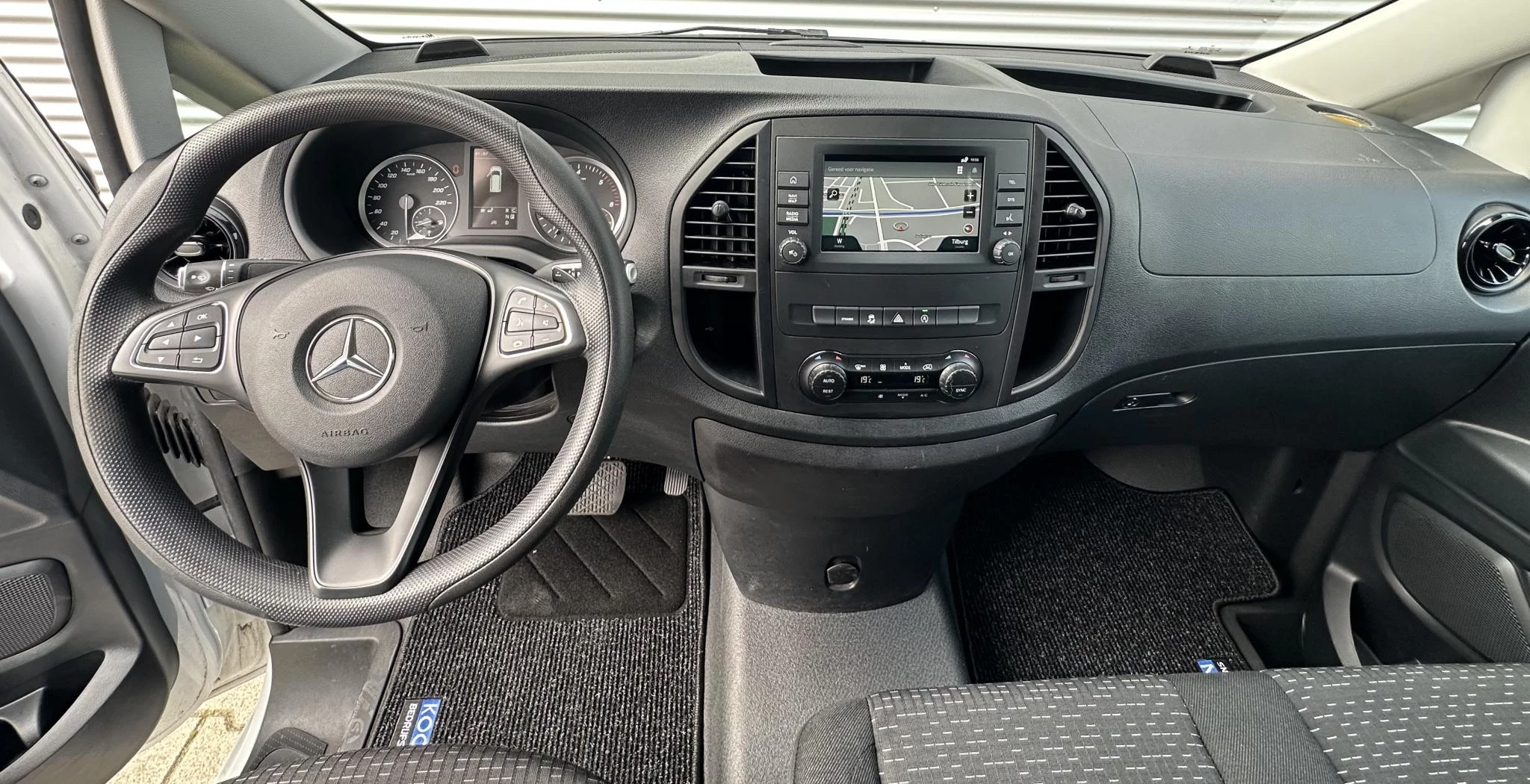 Mercedes-Benz Vito 2021 - 114 CDI Lang Automaat|Navi|Cruise image 2