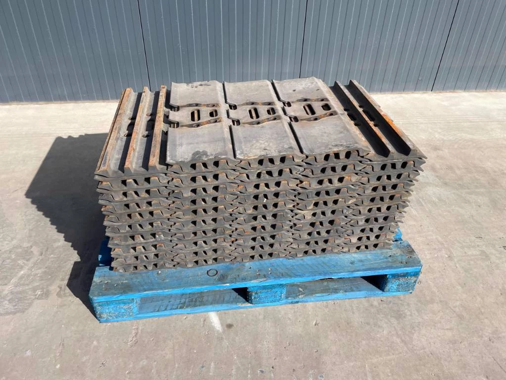 Hyundai 2026 - R210 / R215 / R220 / R235 / R250 / R260 afbeelding 4