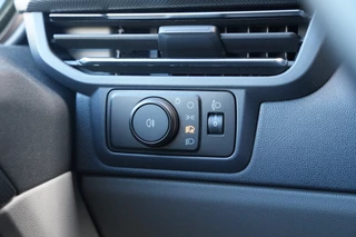 Ford Transit Custom 2025 - 320 2.0 TDCI L2H1 Limited 170pk - 1+1 Stoel - 2x Schuif - ACC - Blind spot - Keyless - Stoel/Stuurverwarming - Navi - Rijklaar immagine 23