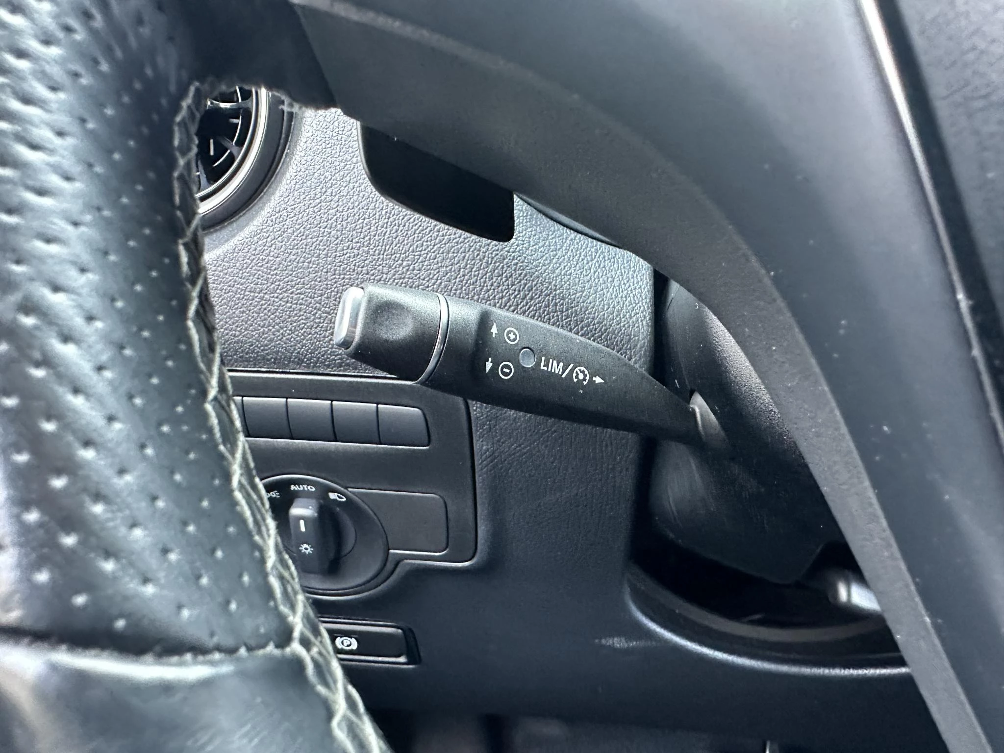 Mercedes-Benz Vito 2023 - 116 CDI Dubbele Cabine Navigatie Camera afbeelding 17