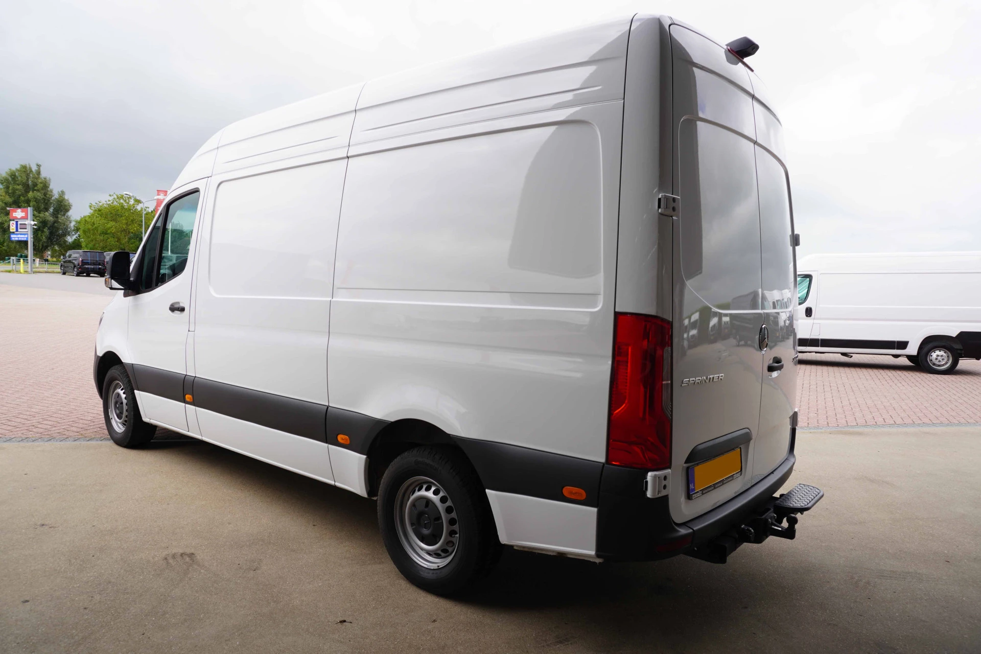 Mercedes-Benz Sprinter 2024 - 315 CDI 150PK L2H2 Pro automaat obrázek 7