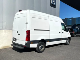 Mercedes-Benz Sprinter 2024 - 317 *Navigatie*Cruise Control*Zetelverwarming*Dodehoek*Verkeersbordassist*Actieve Spoorassistent afbeelding 2 miniatuur