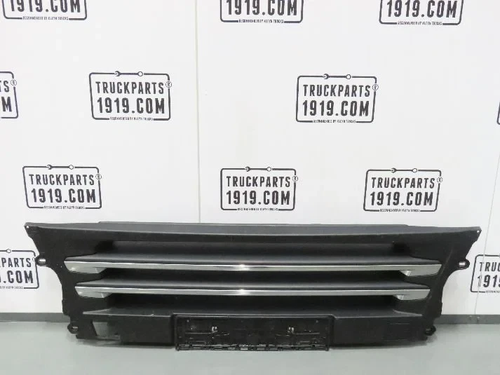 MAN - Body & Chassis Parts Bumperdeel midden top immagine 1