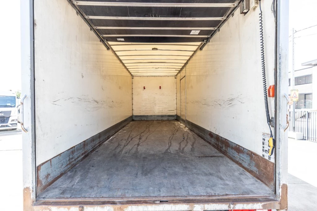 Renault 2015 - D26.320-6x2+DHOLLANDIA 2T. afbeelding 10