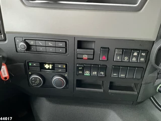 Volvo FM 420 8x2 Hiab 25 Tonmeter laadkraan + Welvaarts weighing system 2024 - N/A afbeelding 18