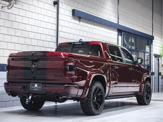 Dodge Ram 1500 2024 - Crew Cab Limited Night Edition imagem 3