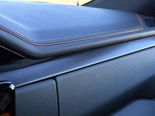 GMC Sierra 2024 - AT4 6.2L V8 420 PK / BPM VRIJ!! / VIRTUAL COCKPIT / HEAD UP / 360 CAMERA / BOSE / LEDER / TREKHAAK / 3500 KG AHG bild 28