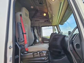 Iveco Stralis 2018 - AS260S42 image 7