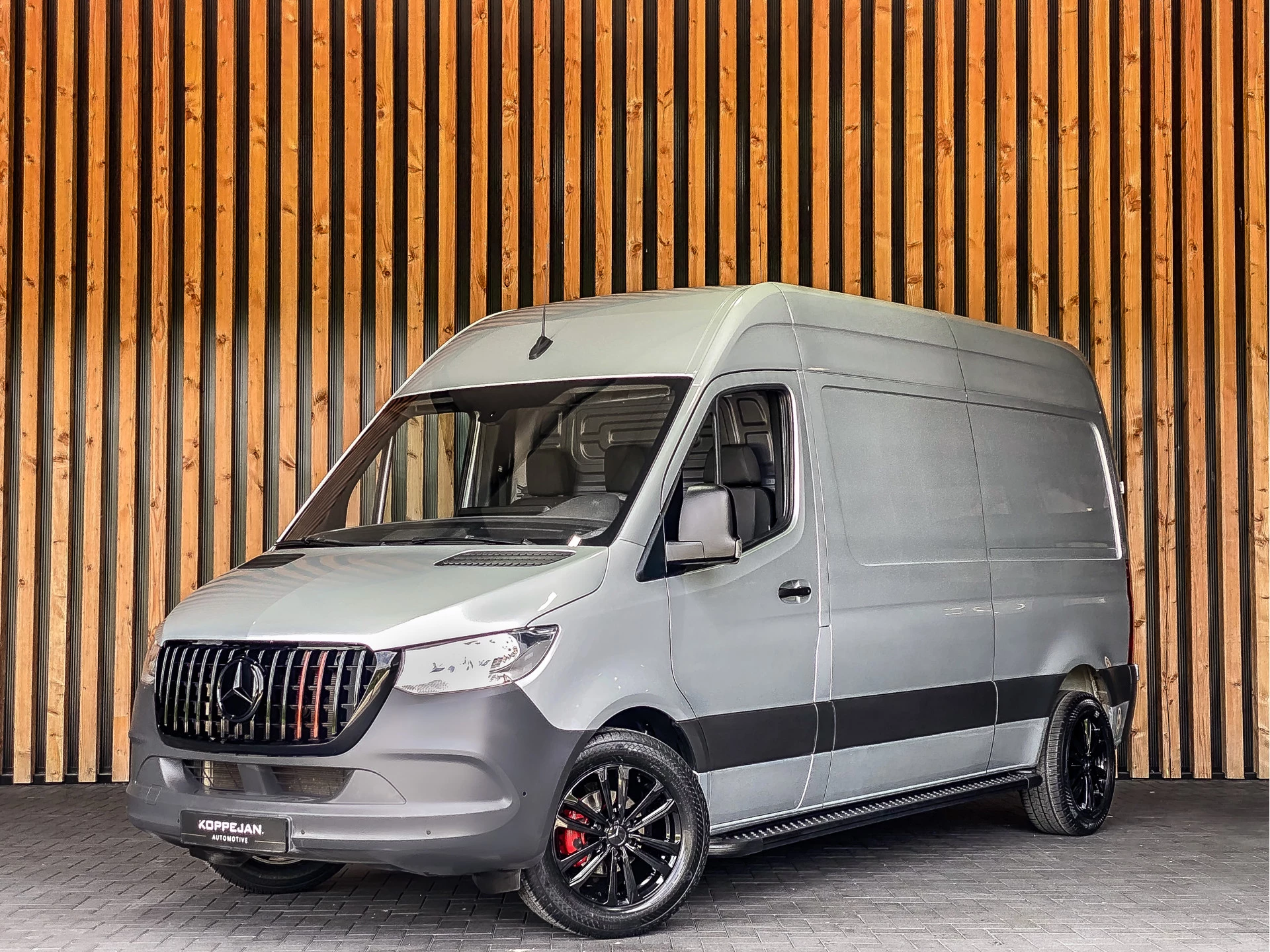 Mercedes-Benz Sprinter 2022 - 1.9 CDI 150PK Automaat L2H2 Bestelwagen afbeelding 2