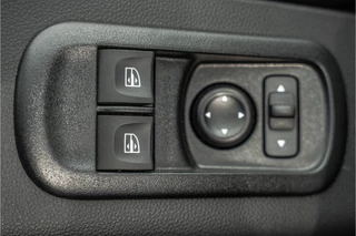 Renault Master 2024 - 2.3dCi | Bakwagen met Laadklep | LED | Carplay | Camera | Cruise zdjecie 25