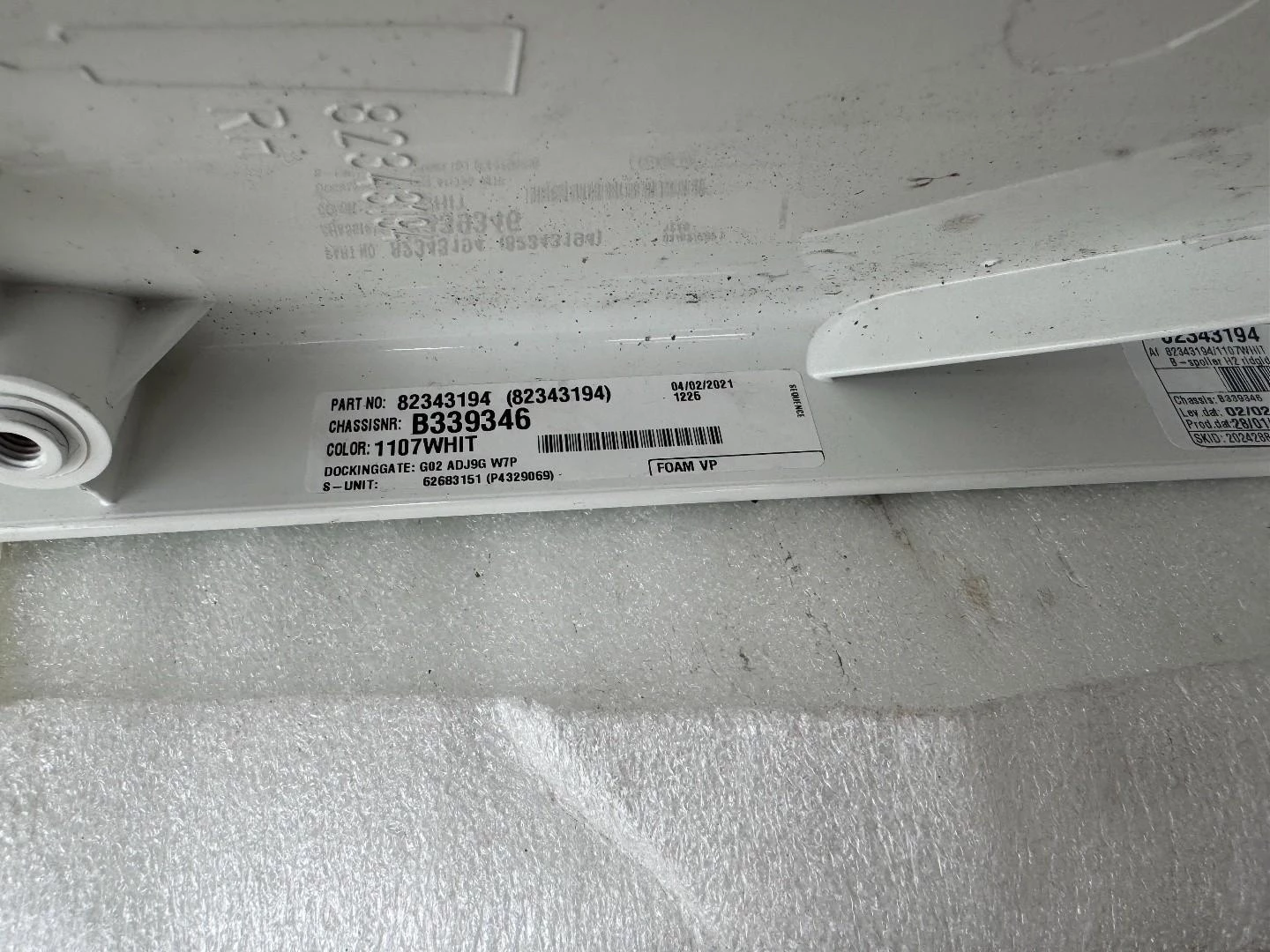 Volvo Spoilers FH4/5 GlobXL 82432043 2025 imagem 4