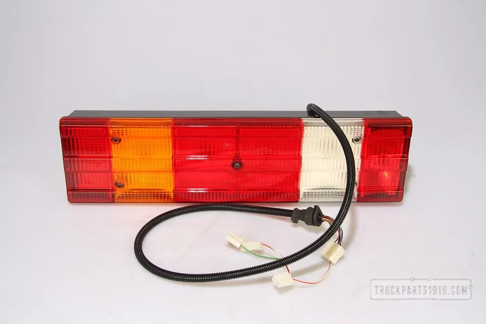 Mercedes-Benz - 0035444703 Achter licht Bild 1