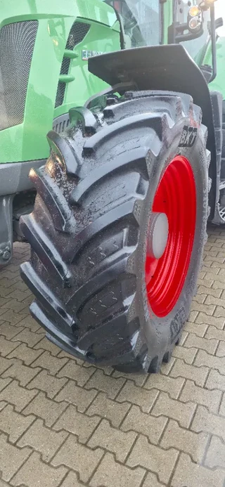 Fendt 822 Vario 2011 - 833 obrazek 65