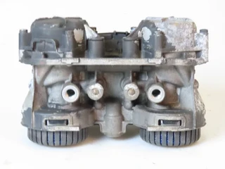 Mercedes-Benz - Brake System Achteras modulator MP4 afbeelding 1 miniatuur