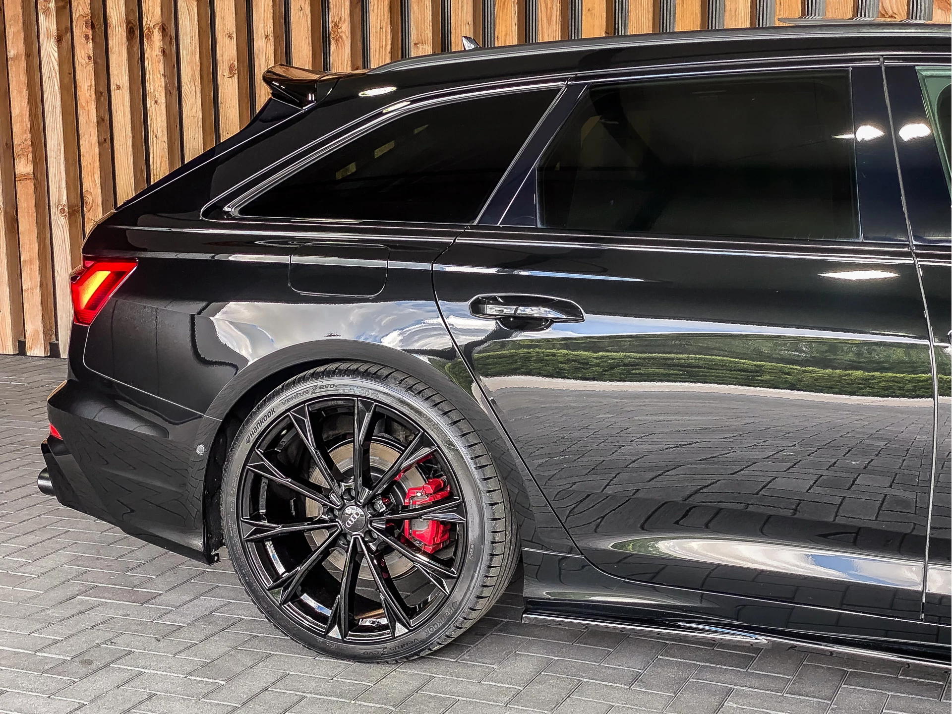 Audi A6 2021 - Avant 55 TFSIe 367PK Quattro Pro Line S Competition obrázek 36