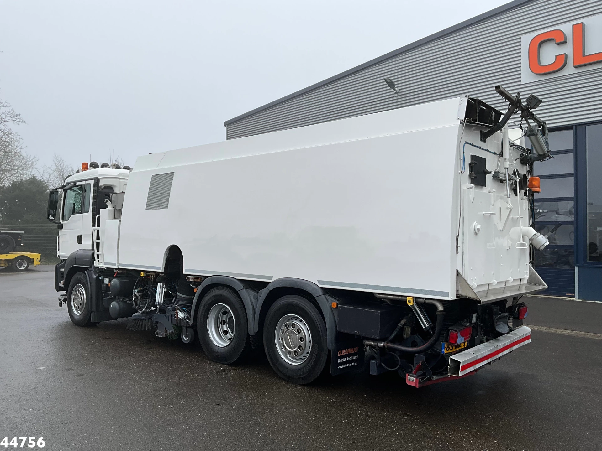 MAN TGS 2016 - 26.440 Euro 6 Beam S14000 Wegdekreiniger afbeelding 7