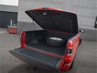 Dodge Ram 1500 2024 - 5.7L V8 4x4 Crew Cab Laramie Night immagine 27