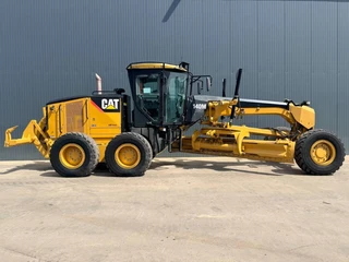 Cat N/A 2011 - 140M AWD | LOW HOURS image 6