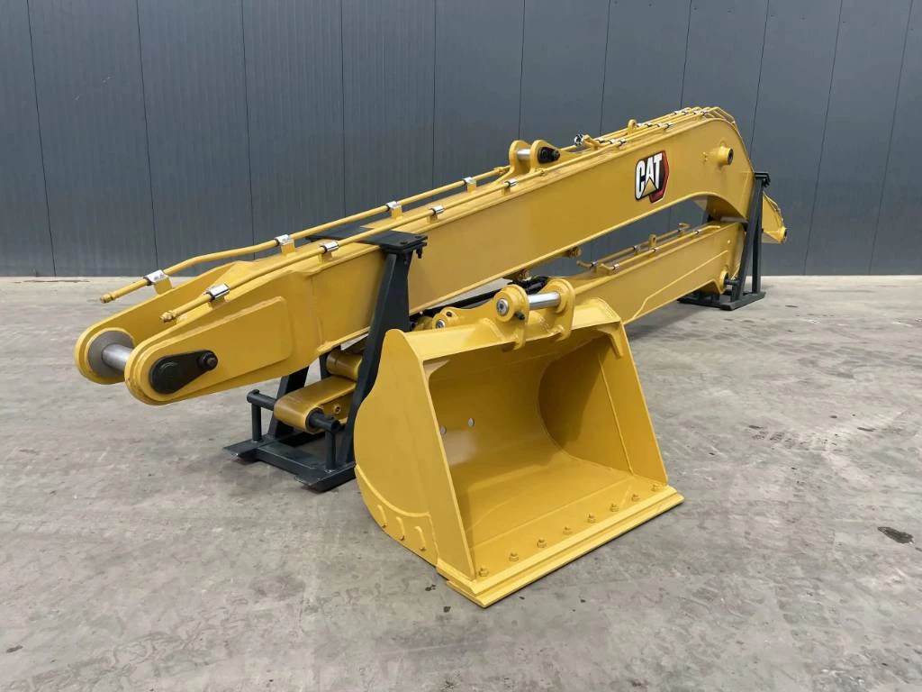 Cat 2026 - 323 NG 15m Set Long Reach Equipment immagine 10