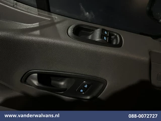 Ford Transit 2022 - 2.0 TDCI 161pk Bakwagen Laadklep Euro6 Airco | Cruisecontrol | Verwarmde voorruit | 1040kg laadvermogen image 19