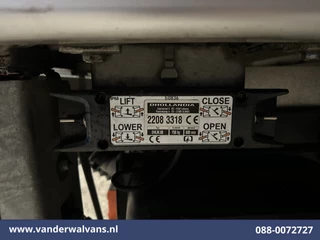 Ford Transit 2022 - 2.0 TDCI 161pk Bakwagen Laadklep Euro6 Airco | Cruisecontrol | Verwarmde voorruit | 1040kg laadvermogen image 13