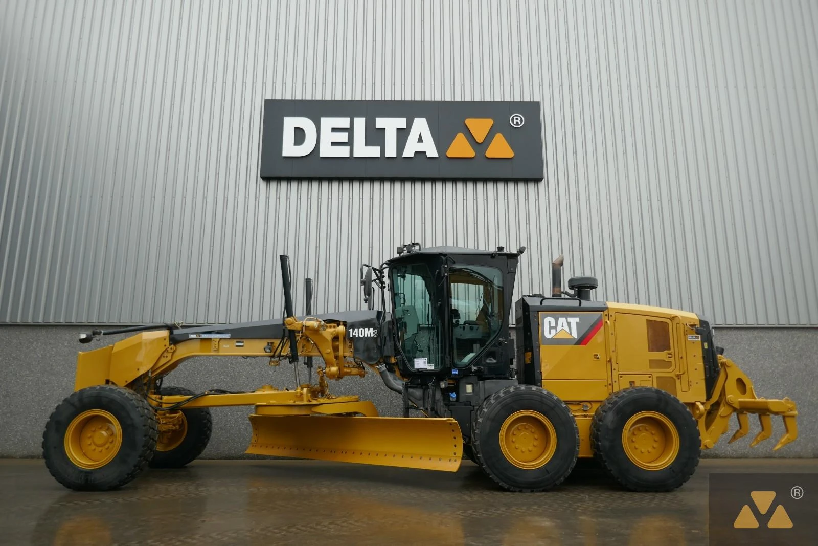 Caterpillar 2018 - 140M3 image 1