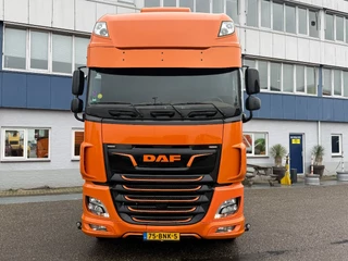 DAF XF480 2019 - 4X2 MANUAL GEAR + TIPPER HYDRAULICS + SPECIAL INTERIOR image 2