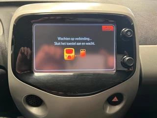 Toyota Aygo 2015 - 1.0 VVT-i x-clusiv 2e Eigenaar - Achtercamera - Airco bild 19