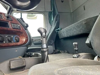 DAF 95.480 2000 - XF SPACECAB 6x2 WITH HOOK-ARM SYSTEM (EURO 3 / ZF16 MANUAL GEARBOX / ZF-INTARDER / STEEL-/AIR SUSPENSION / AIRCONDITIONING) image 9