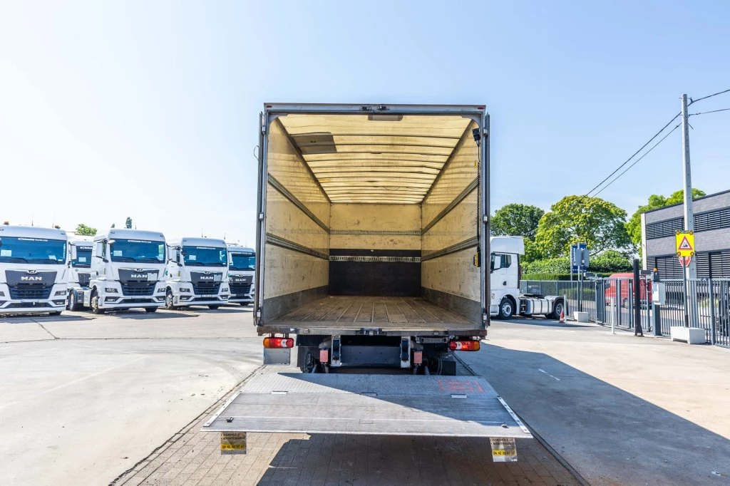 Renault 2014 - D16 250+DHOLLANDIA 1.5T. afbeelding 7