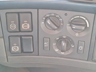 Volvo FH 2009 - 520 xl - i-shift - sliding 5th wheel - fridge bild 14