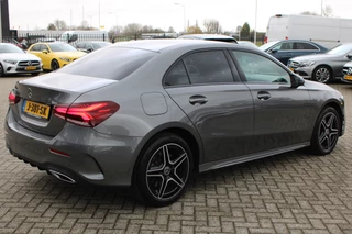 Mercedes-Benz A-Class 2020 - 250e AUT8 AMG Limited NIGHT PAKKET SFEER DISTRONIC CARPLAY obrazek 9