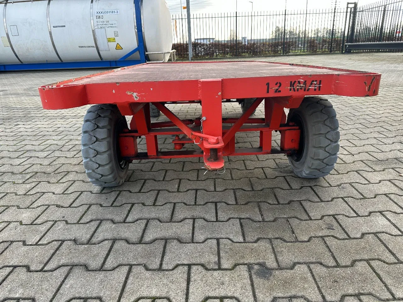 Mafi 2016 - stack of 2x double-steered and connectable heavy-duty trailers with 6000kg loading capacity, 9x available afbeelding 27