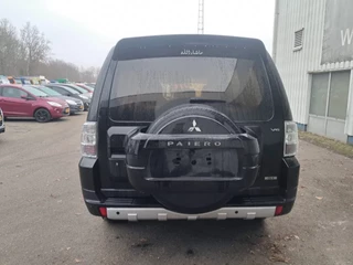 Mitsubishi Pajero 2007 - GLS 3.5 - V6 , 4x4 , 7 Pers., Full Option obrazek 7