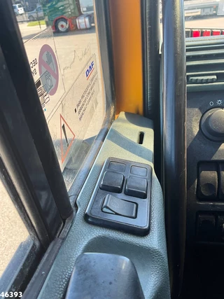DAF 75 CF 360 HMF 16 Tonmeter laadkraan Just 124.613 km! 2003 - N/A image 13