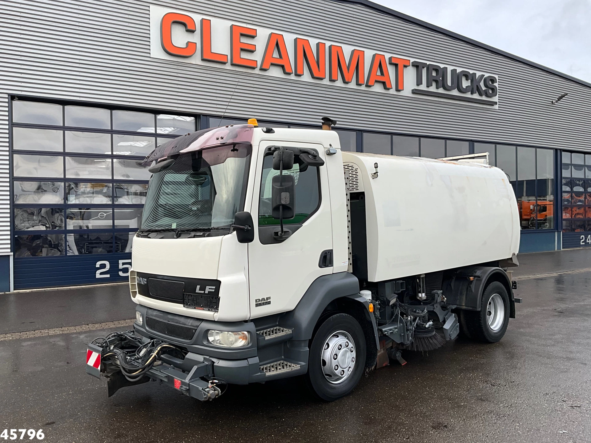 DAF FA 55 LF 160 Bucher Eurofant 50 Just 154.678 km! 2003 image 11