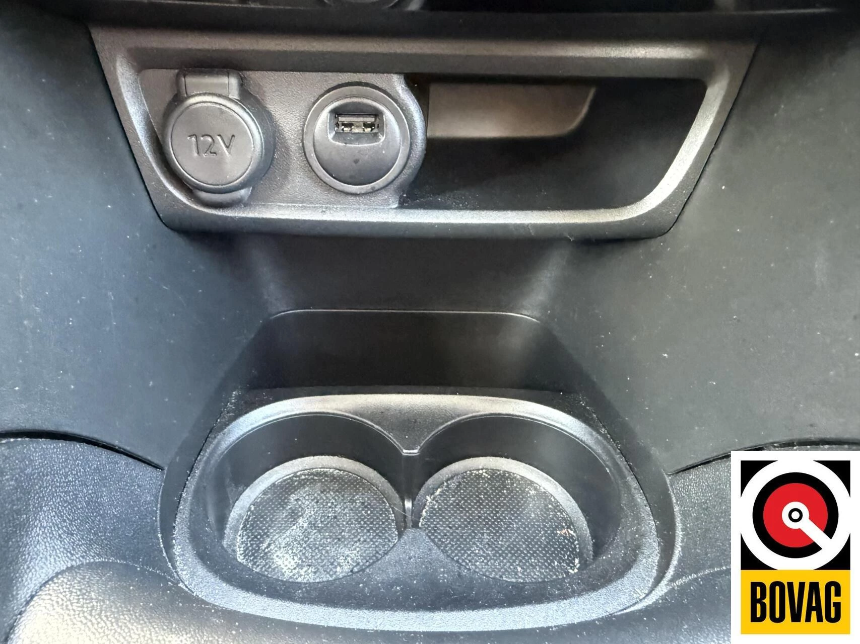 Peugeot 2008 2019 - 1.2 PureTech Allure afbeelding 16