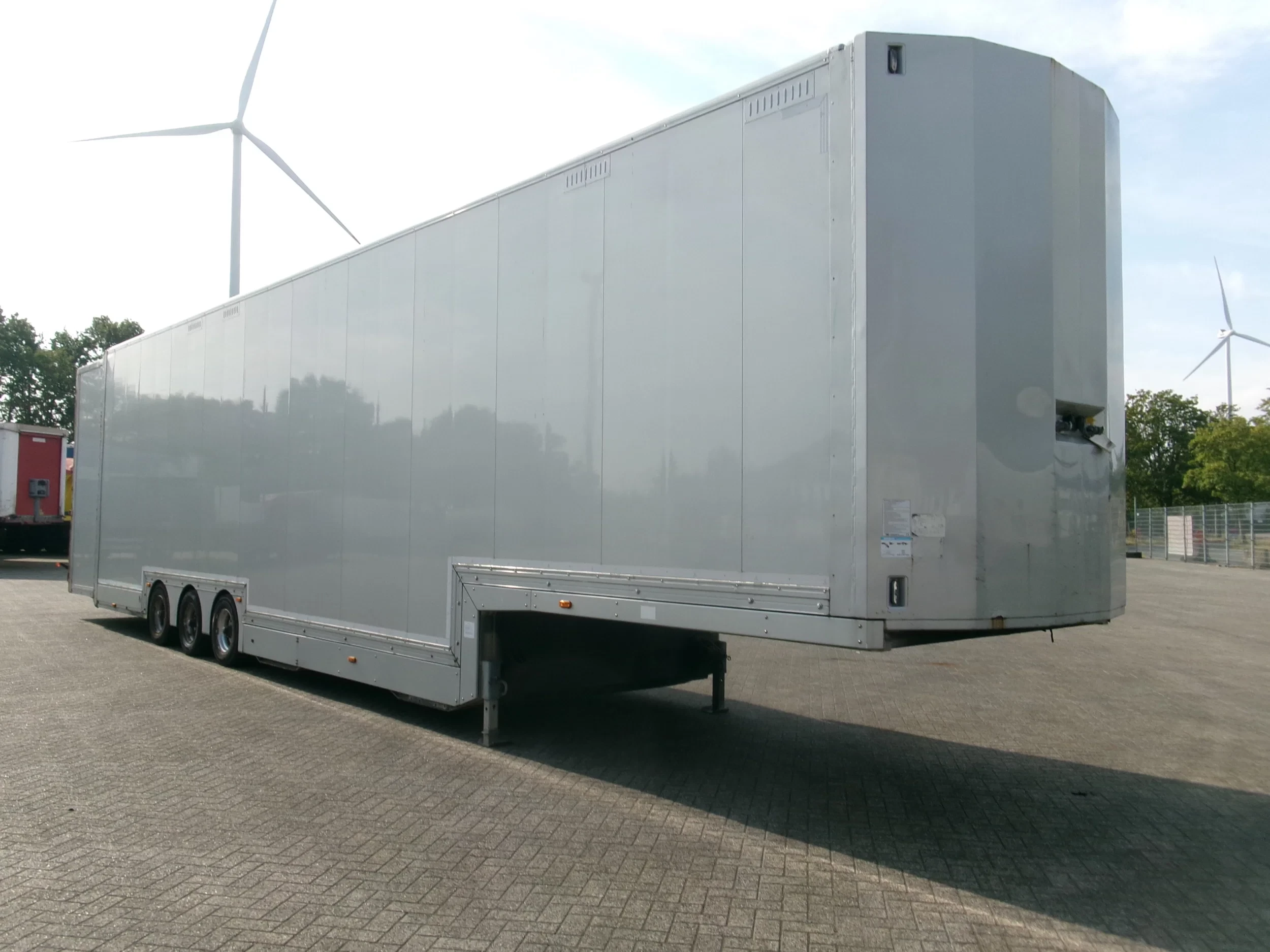 KAESSBOHRER SP-9-16CVTG 2010 - SP-9-16CVTG APK 07-2027 afbeelding 3