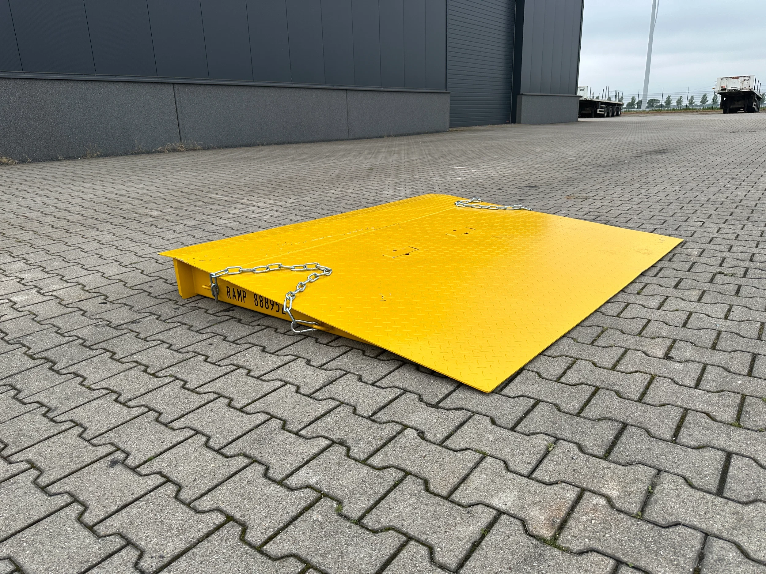 2026 - ramp 2m wide / 7.500kg изображение 6